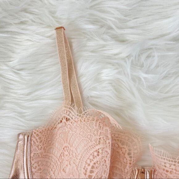 Victoria’s Secret Metallic Bustier Set - Picture 3 of 6